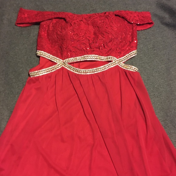 Speechless prom dress! Worn once! - Picture 2 of 4